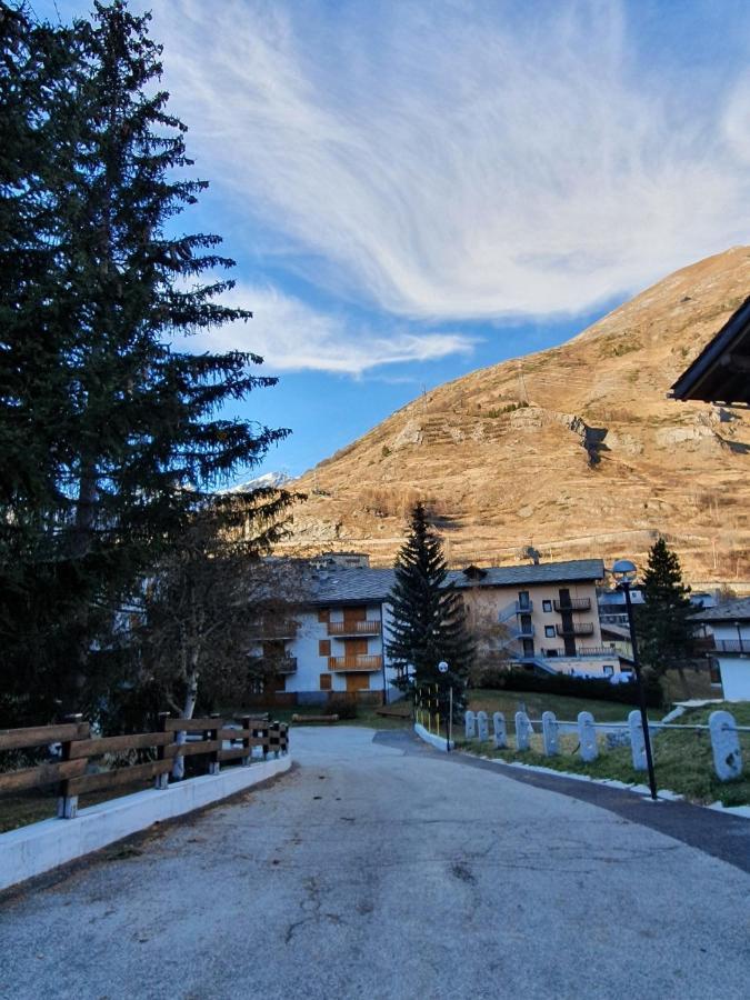 La Casa Di Matilde - Trilocale Vicinissimo Alle Piste Da Sci Ла-Тюйль Экстерьер фото